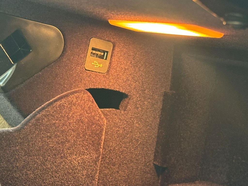 Used BMW 5 Series 2011 for sale - 76914726: Photo 43