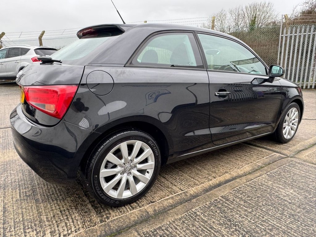 Used Audi A1 2011 for sale - 77384381: Photo 9