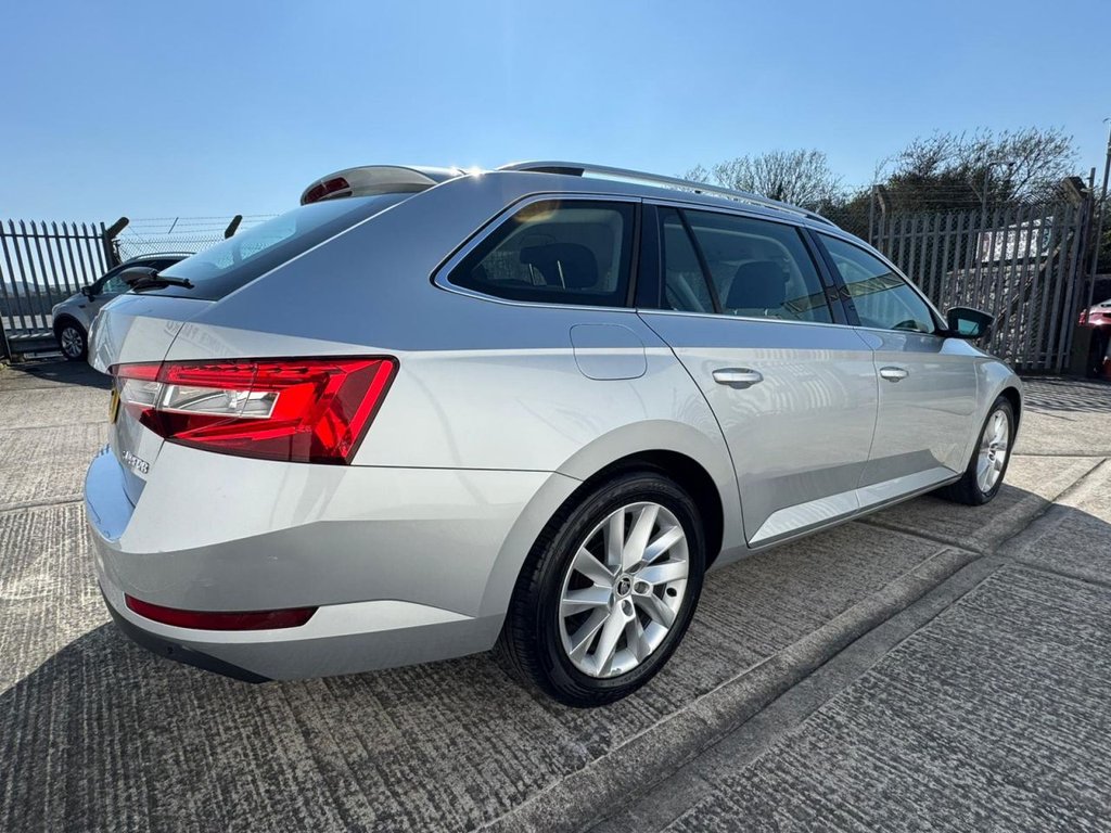 Used Skoda Superb 2017 for sale - 77953057: Photo 14