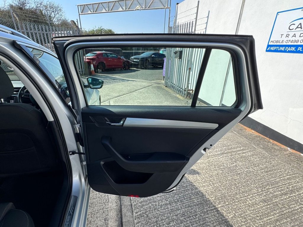 Used Skoda Superb 2017 for sale - 77953057: Photo 18