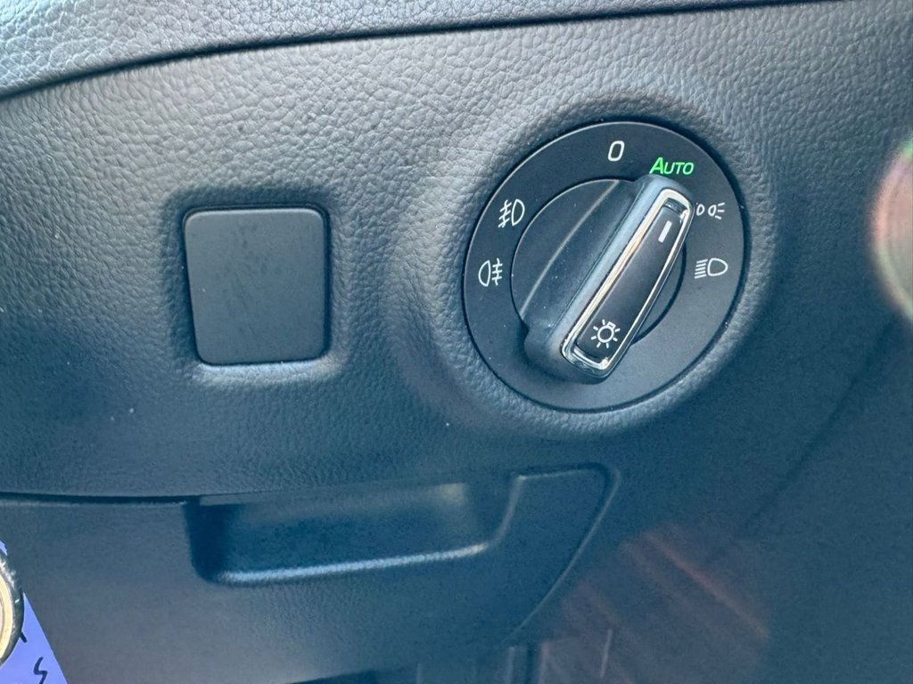 Used Skoda Superb 2017 for sale - 77953057: Photo 36