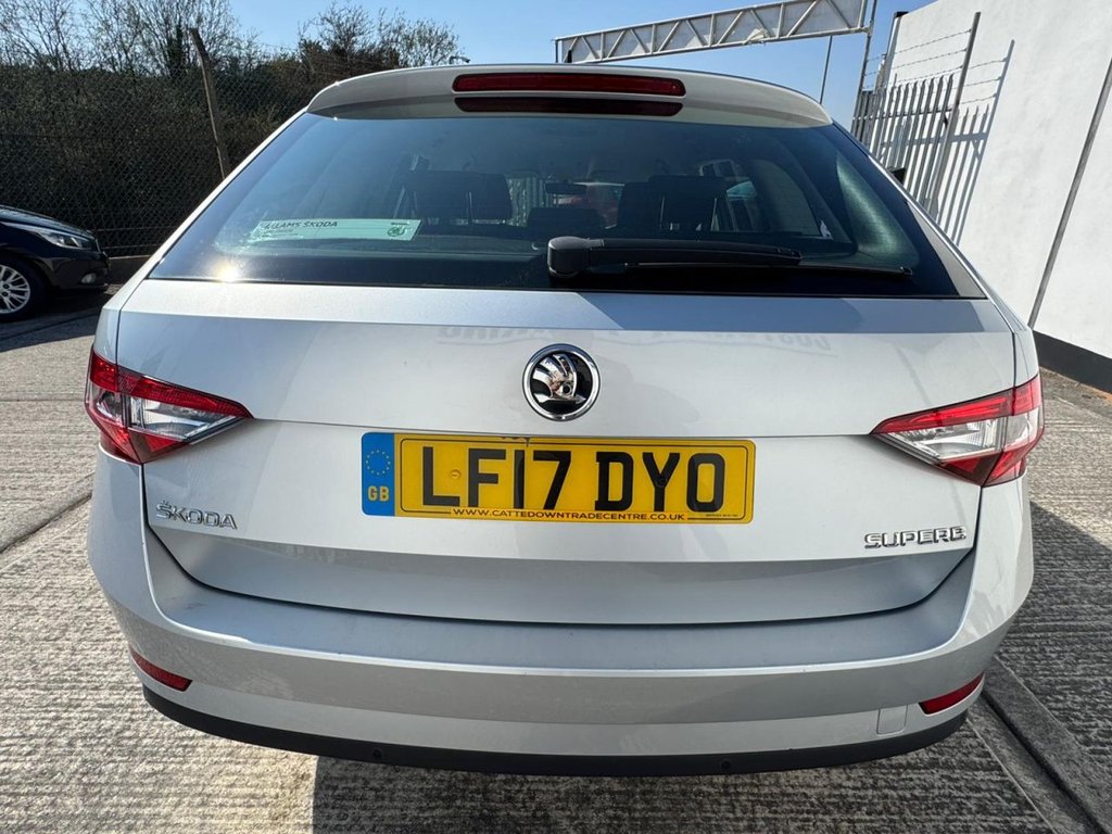 Used Skoda Superb 2017 for sale - 77953057: Photo 5