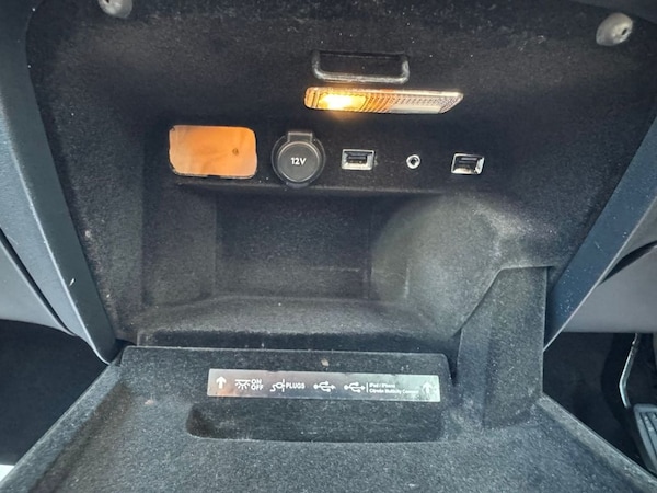 Used Citroen C4 Picasso 2013 for sale - 75654069: Photo 31