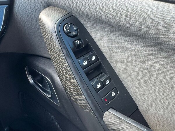 Used Citroen C4 Picasso 2013 for sale - 75654069: Photo 37