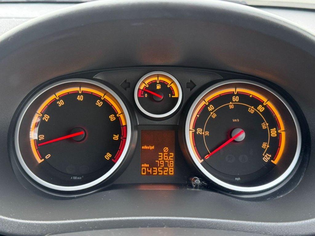 Used Vauxhall Corsa 2011 for sale - 77734644: Photo 43