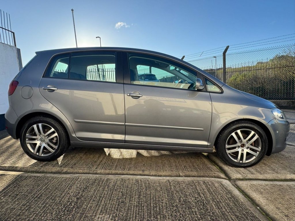 Used Volkswagen Golf Plus 2010 for sale - 76617577: Photo 12