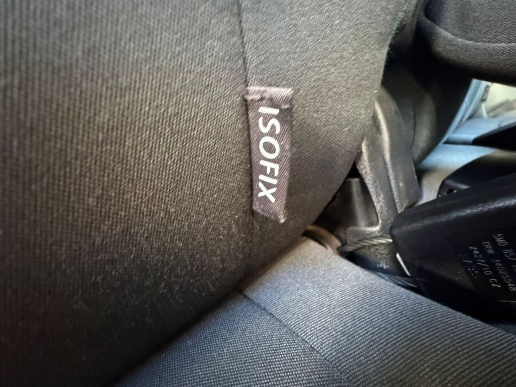 Used Volkswagen Golf Plus 2010 for sale - 76617577: Photo 17