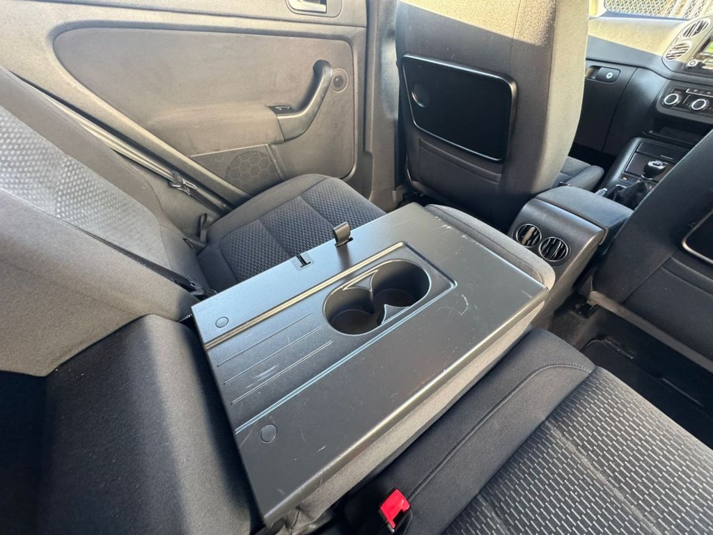 Used Volkswagen Golf Plus 2010 for sale - 76617577: Photo 18