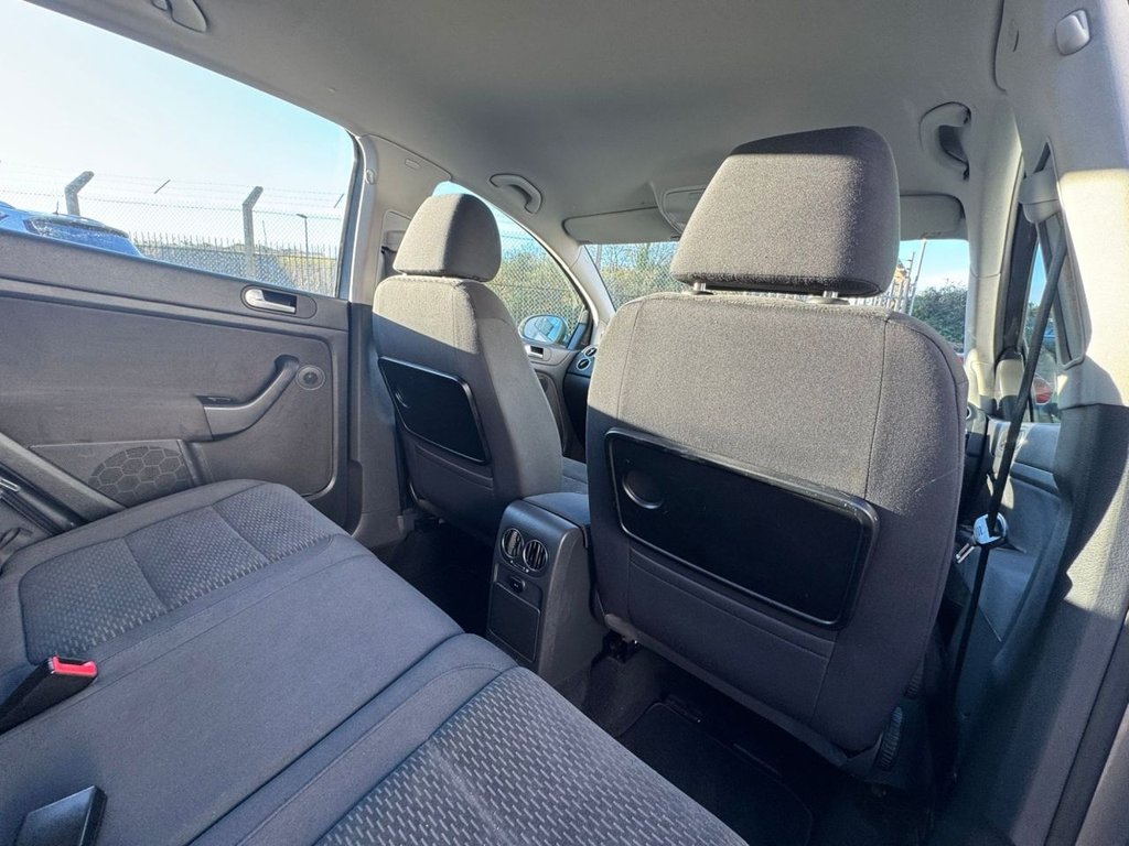 Used Volkswagen Golf Plus 2010 for sale - 76617577: Photo 19