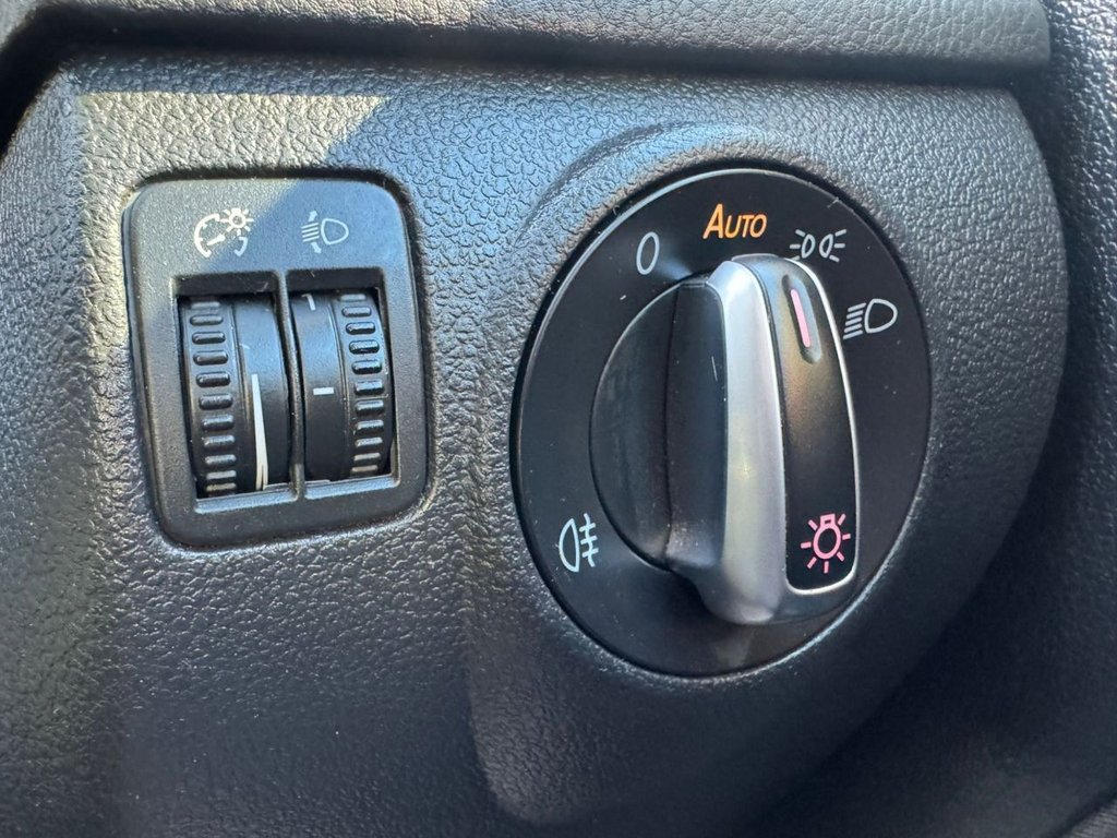 Used Volkswagen Golf Plus 2010 for sale - 76617577: Photo 38