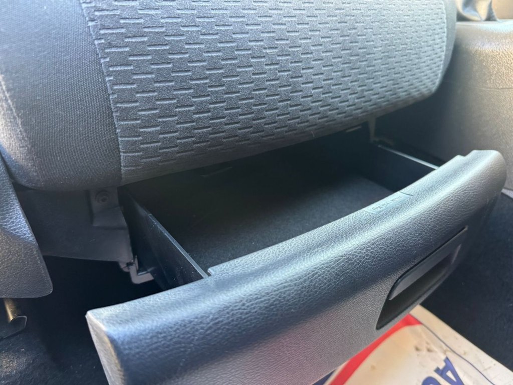 Used Volkswagen Golf Plus 2010 for sale - 76617577: Photo 44