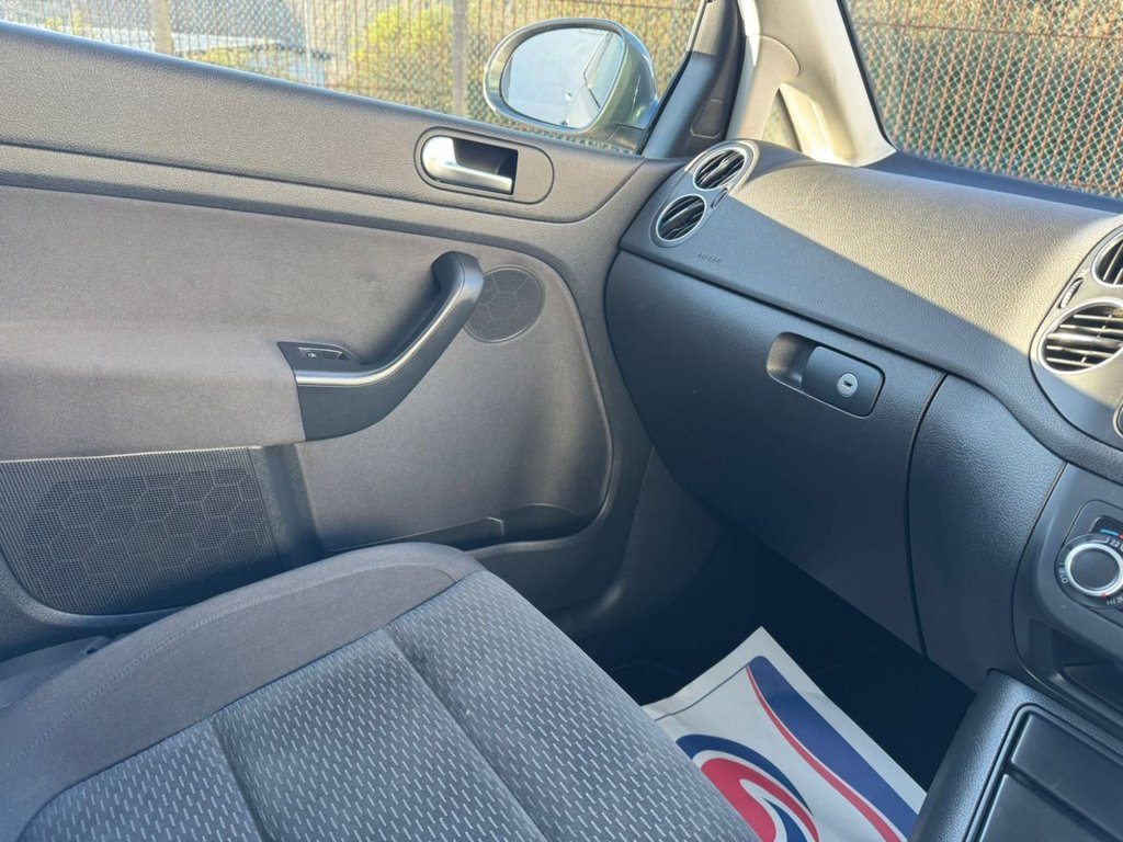 Used Volkswagen Golf Plus 2010 for sale - 76617577: Photo 46