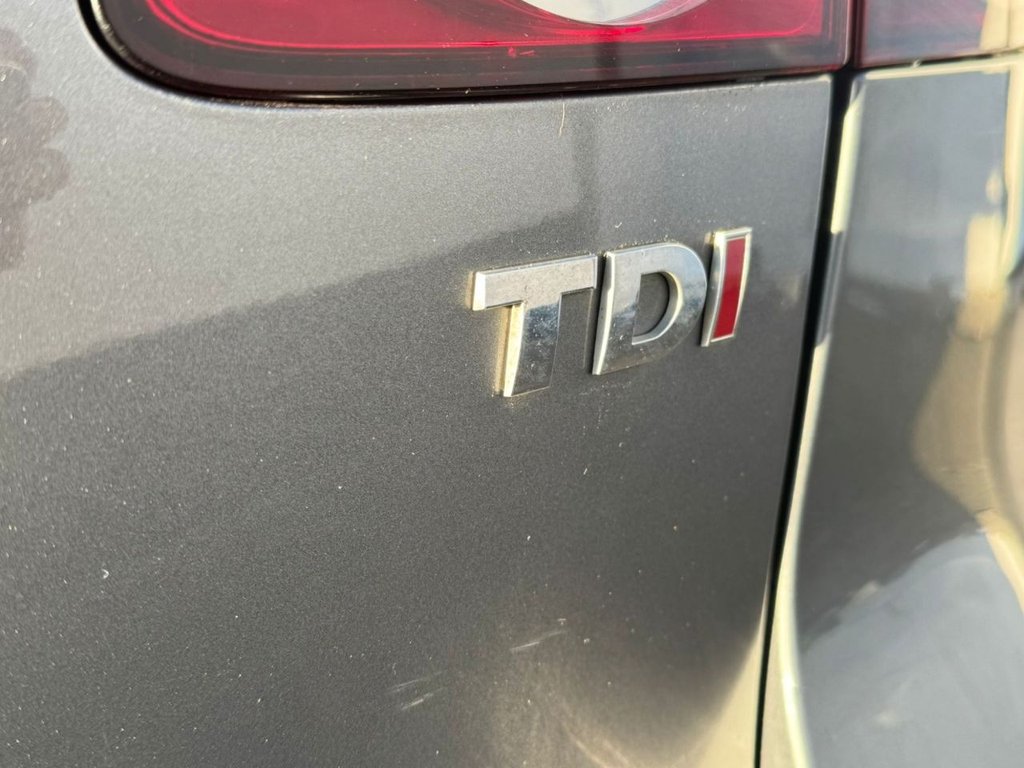 Used Volkswagen Golf Plus 2010 for sale - 76617577: Photo 6