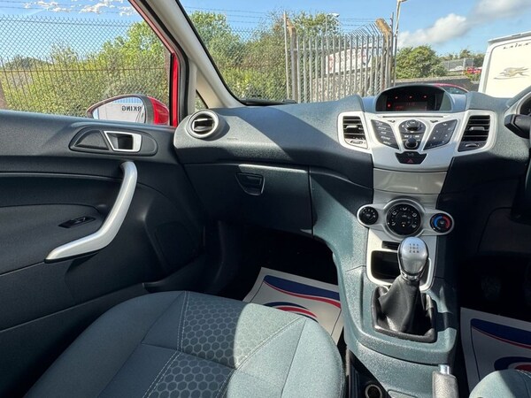 Used Ford Fiesta 2012 for sale - 74443285: Photo 23