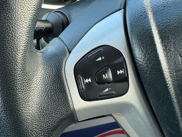 Used Ford Fiesta 2012 for sale - 74443285: Photo 25