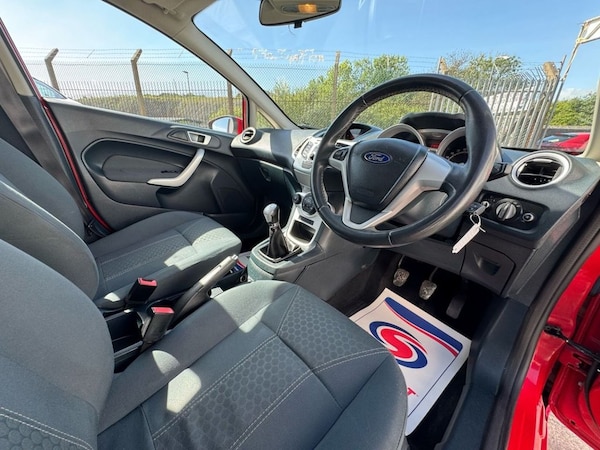 Used Ford Fiesta 2012 for sale - 74443285: Photo 29