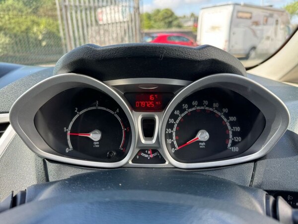 Used Ford Fiesta 2012 for sale - 74443285: Photo 33