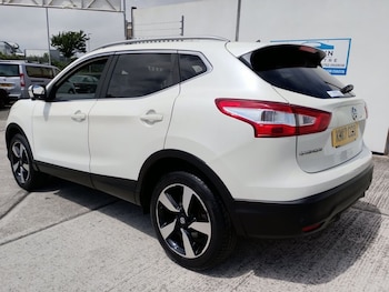 Used Nissan Qashqai 2017 for sale - 78996524: Photo
