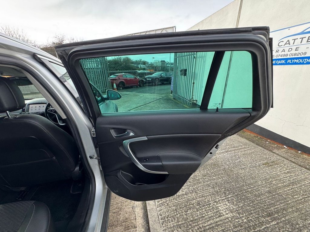 Used Vauxhall Insignia 2015 for sale - 77341785: Photo 19