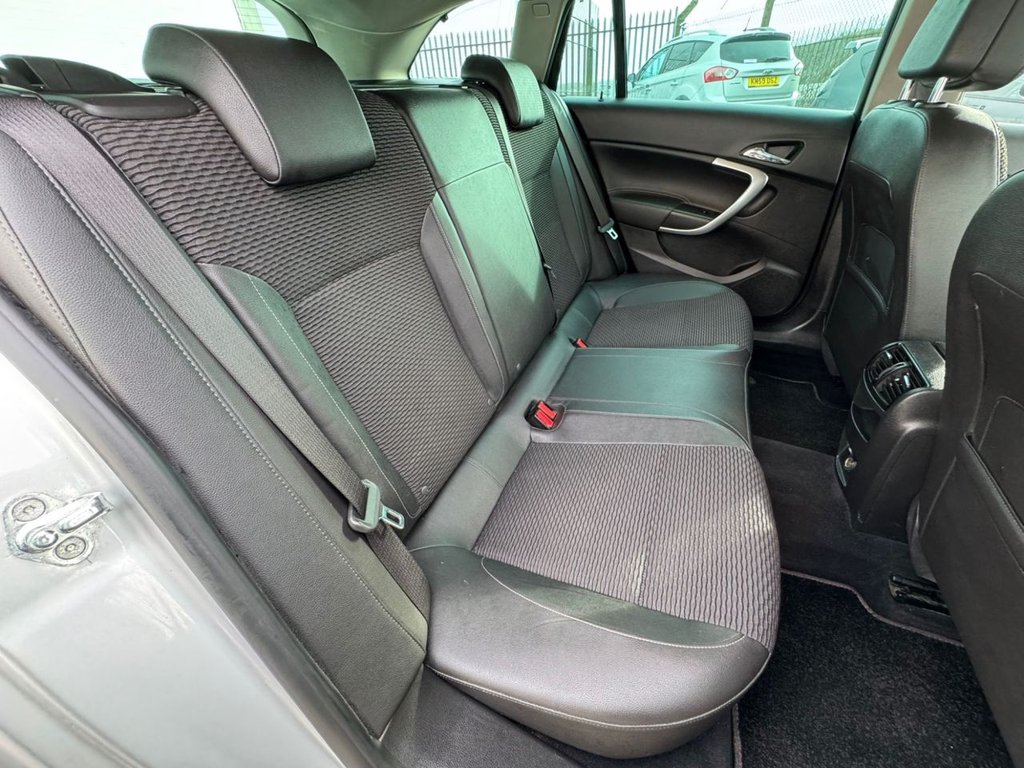 Used Vauxhall Insignia 2015 for sale - 77341785: Photo 21