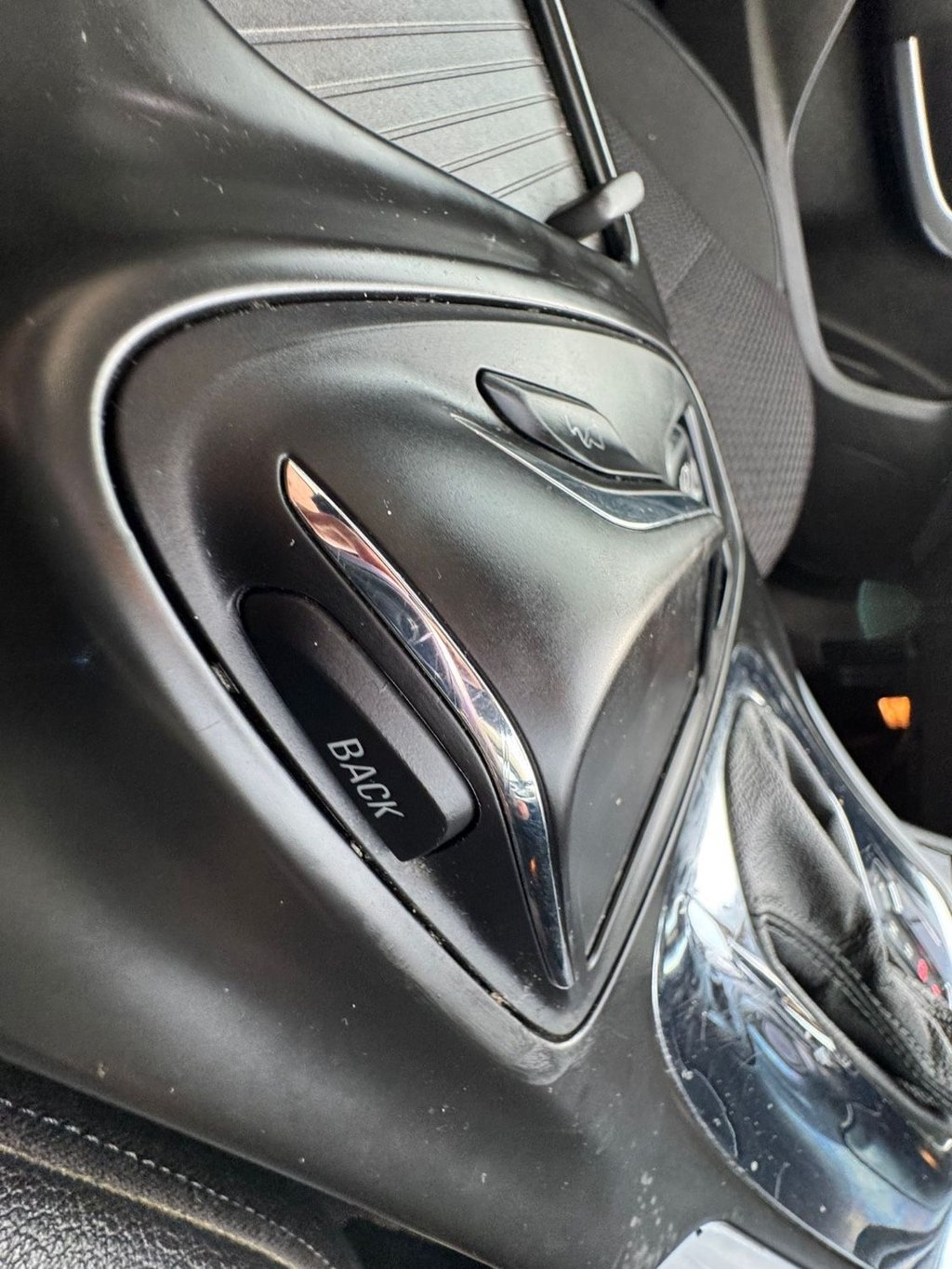 Used Vauxhall Insignia 2015 for sale - 77341785: Photo 29