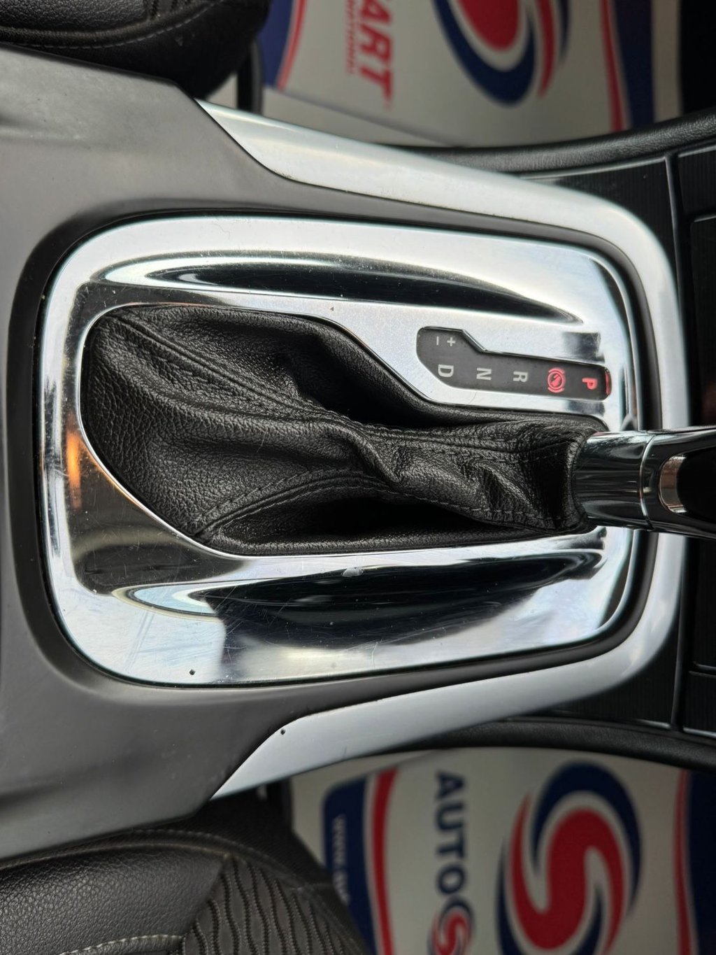 Used Vauxhall Insignia 2015 for sale - 77341785: Photo 32