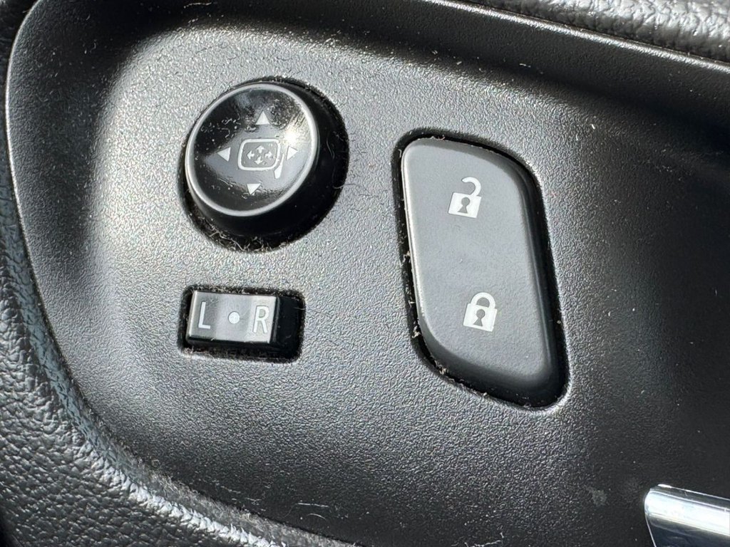 Used Vauxhall Insignia 2015 for sale - 77341785: Photo 41