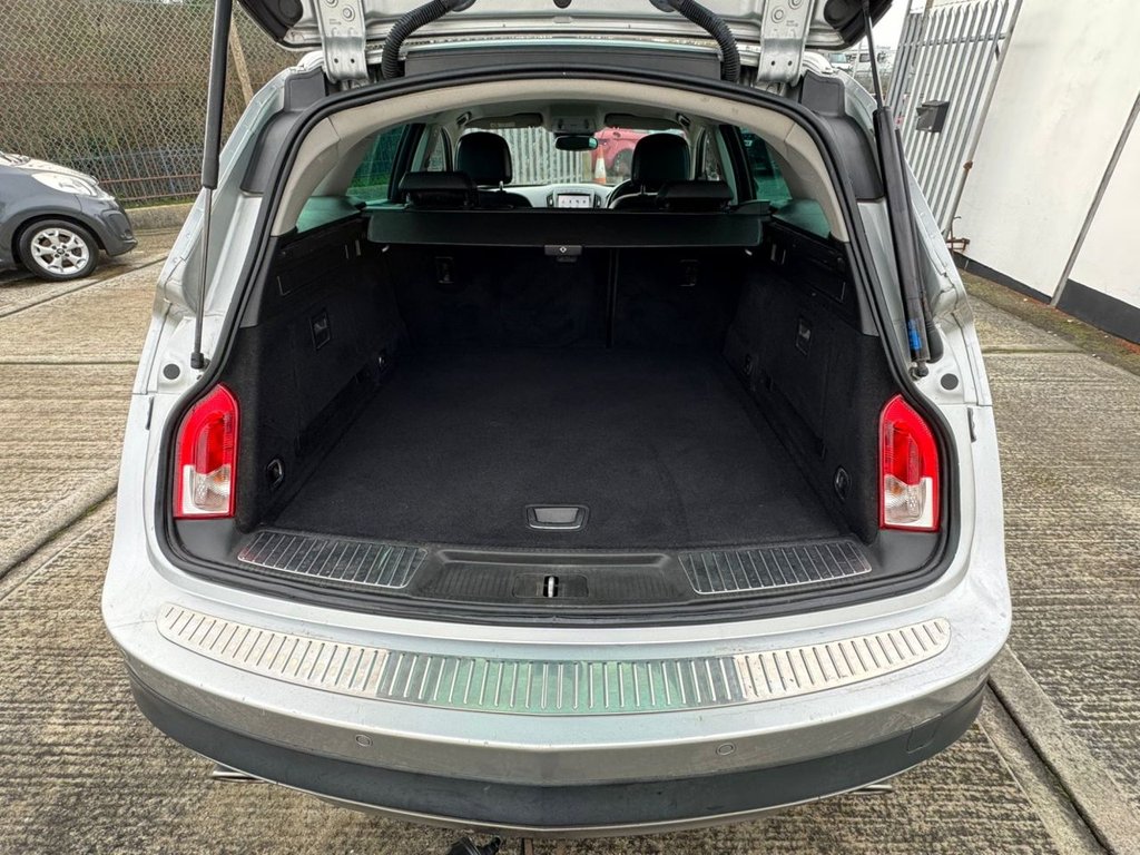 Used Vauxhall Insignia 2015 for sale - 77341785: Photo 9