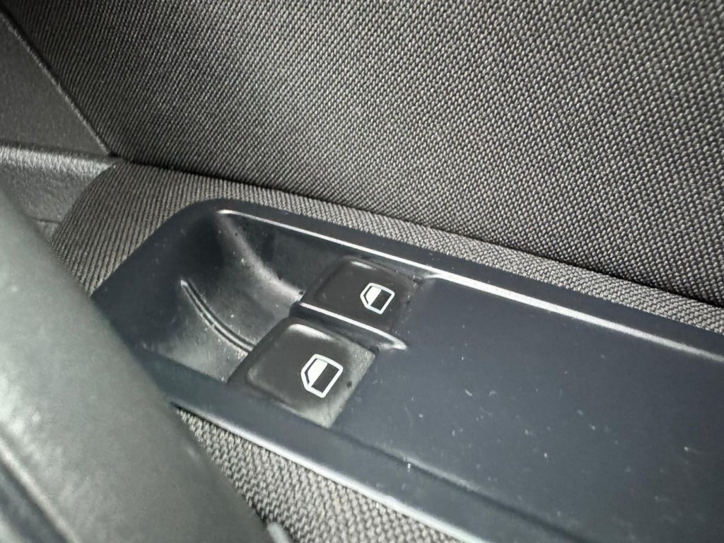 Used Volkswagen Golf 2013 for sale - 76617764: Photo 32