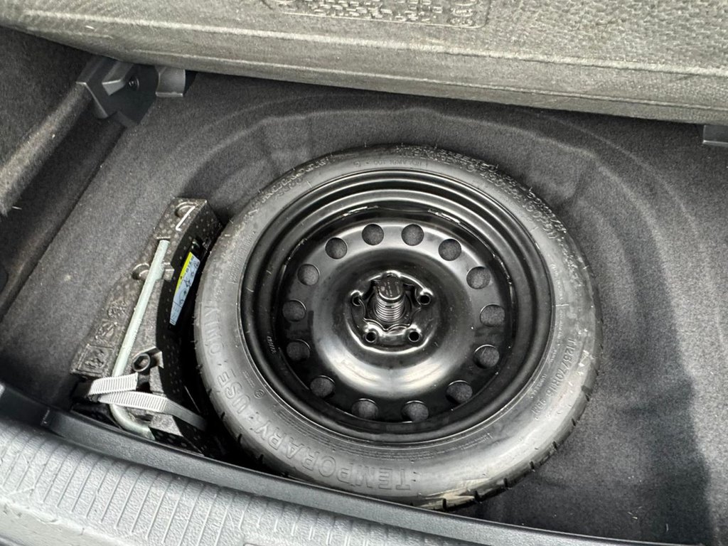 Used Volkswagen Golf 2013 for sale - 76617764: Photo 9