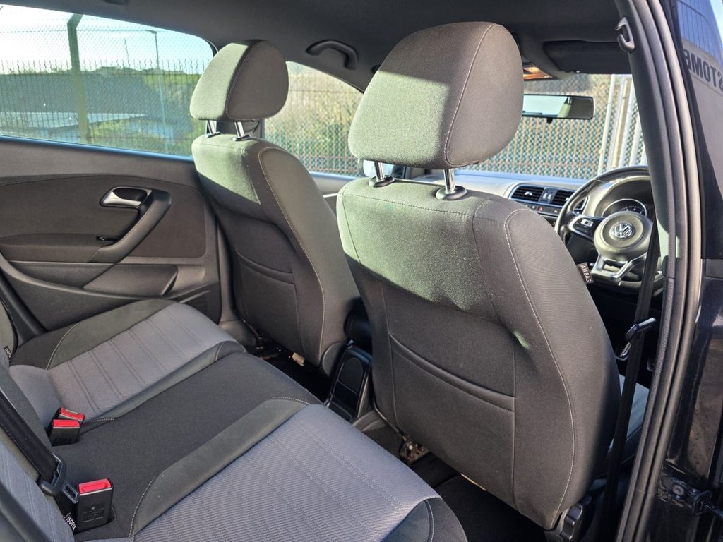 Used Volkswagen Polo 2016 for sale - 76923785: Photo 15