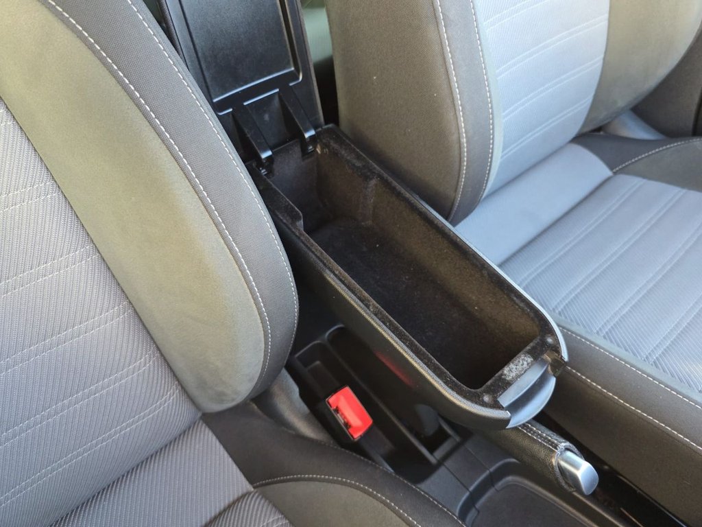 Used Volkswagen Polo 2016 for sale - 76923785: Photo 22