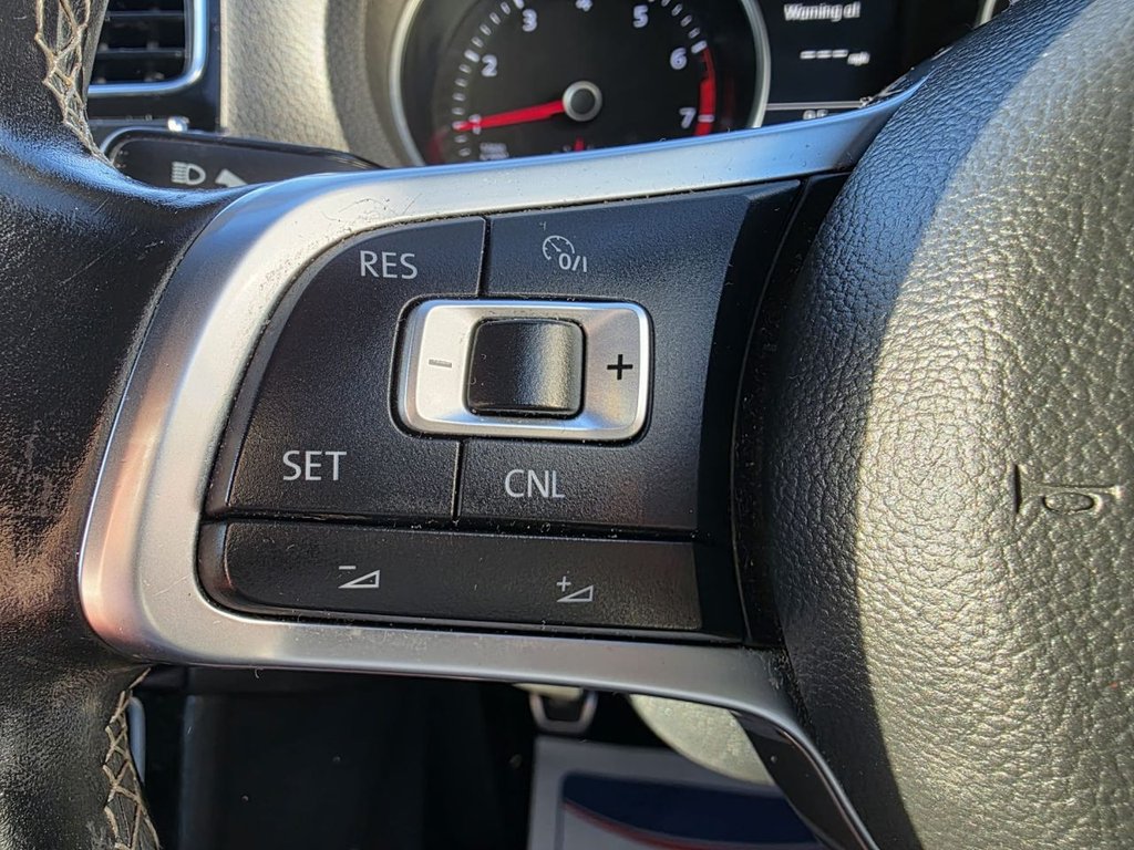 Used Volkswagen Polo 2016 for sale - 76923785: Photo 26