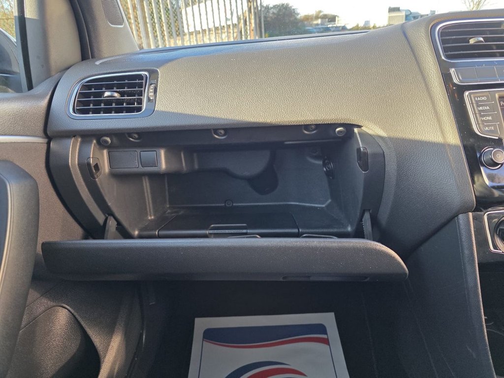 Used Volkswagen Polo 2016 for sale - 76923785: Photo 40