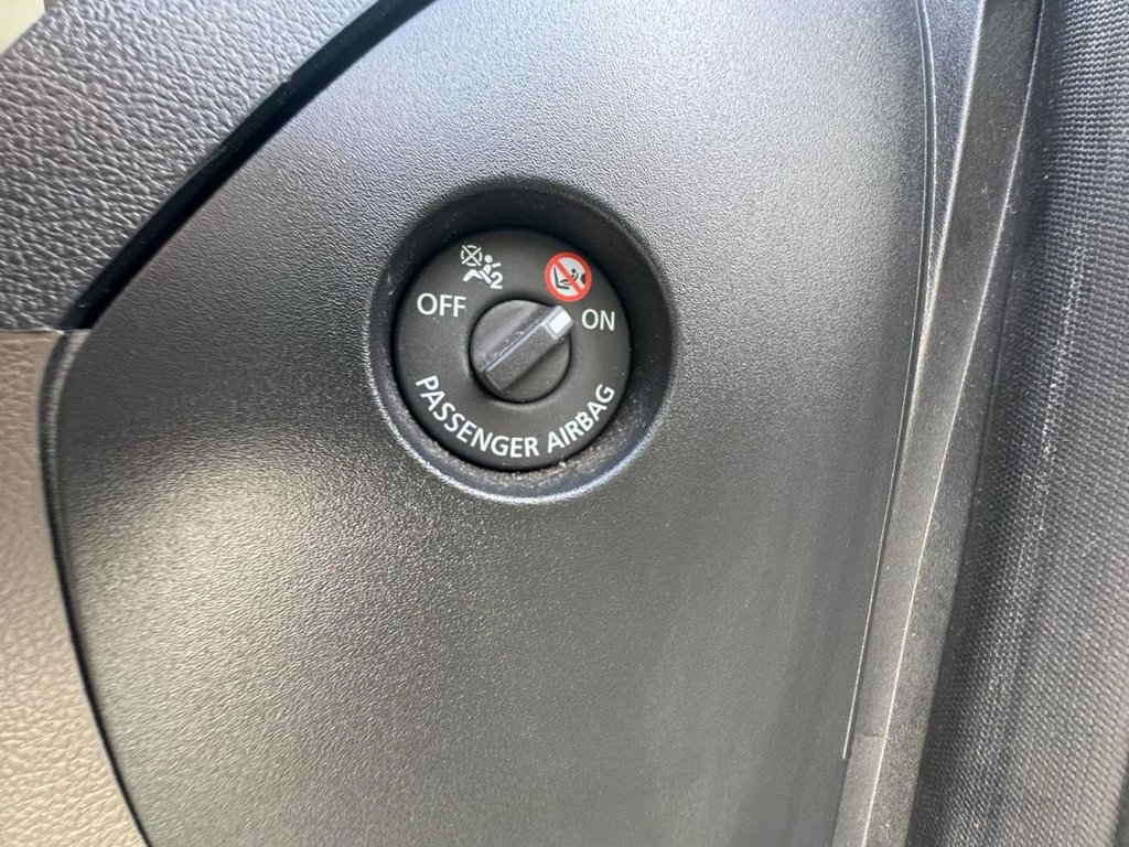 Used Renault Captur 2016 for sale - 77810036: Photo 38