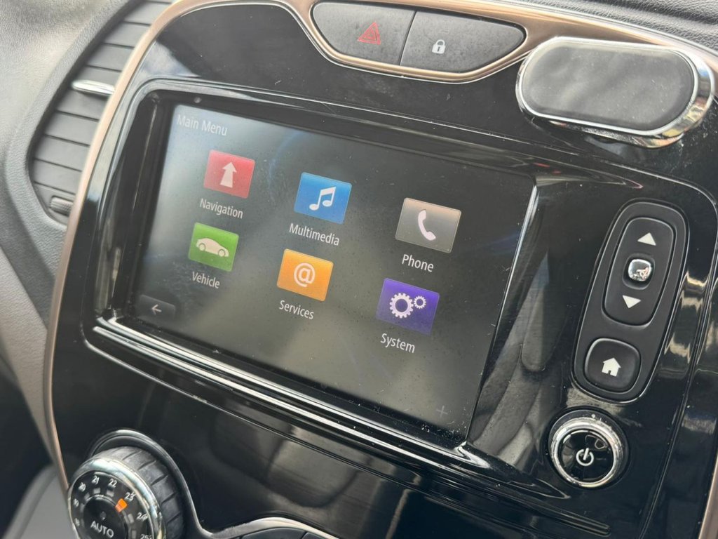 Used Renault Captur 2016 for sale - 77810036: Photo 44