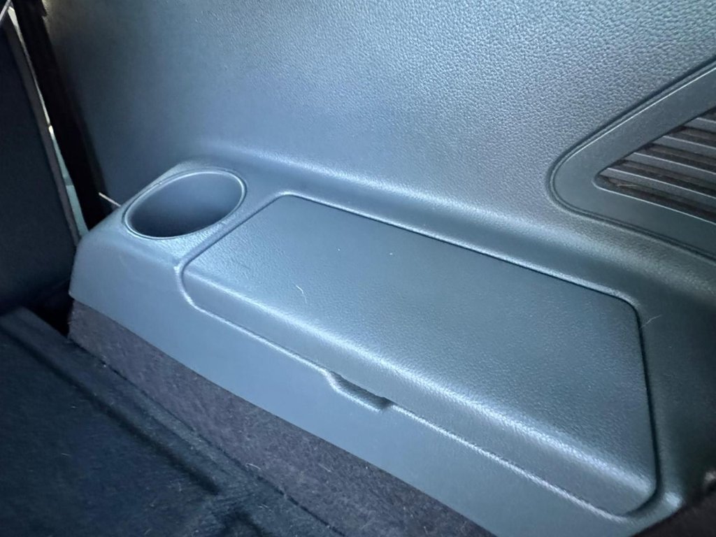 Used Ford Grand C-Max 2014 for sale - 76950587: Photo 10