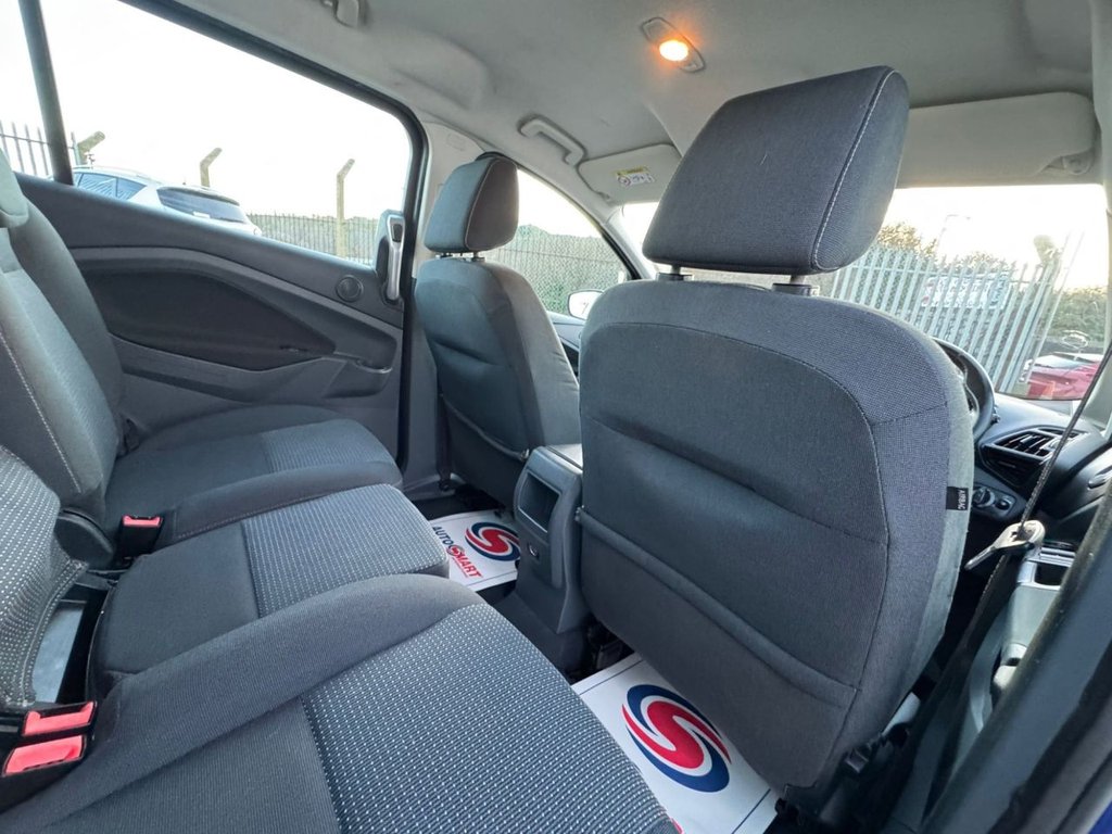 Used Ford Grand C-Max 2014 for sale - 76950587: Photo 16