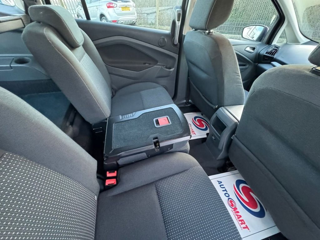 Used Ford Grand C-Max 2014 for sale - 76950587: Photo 19