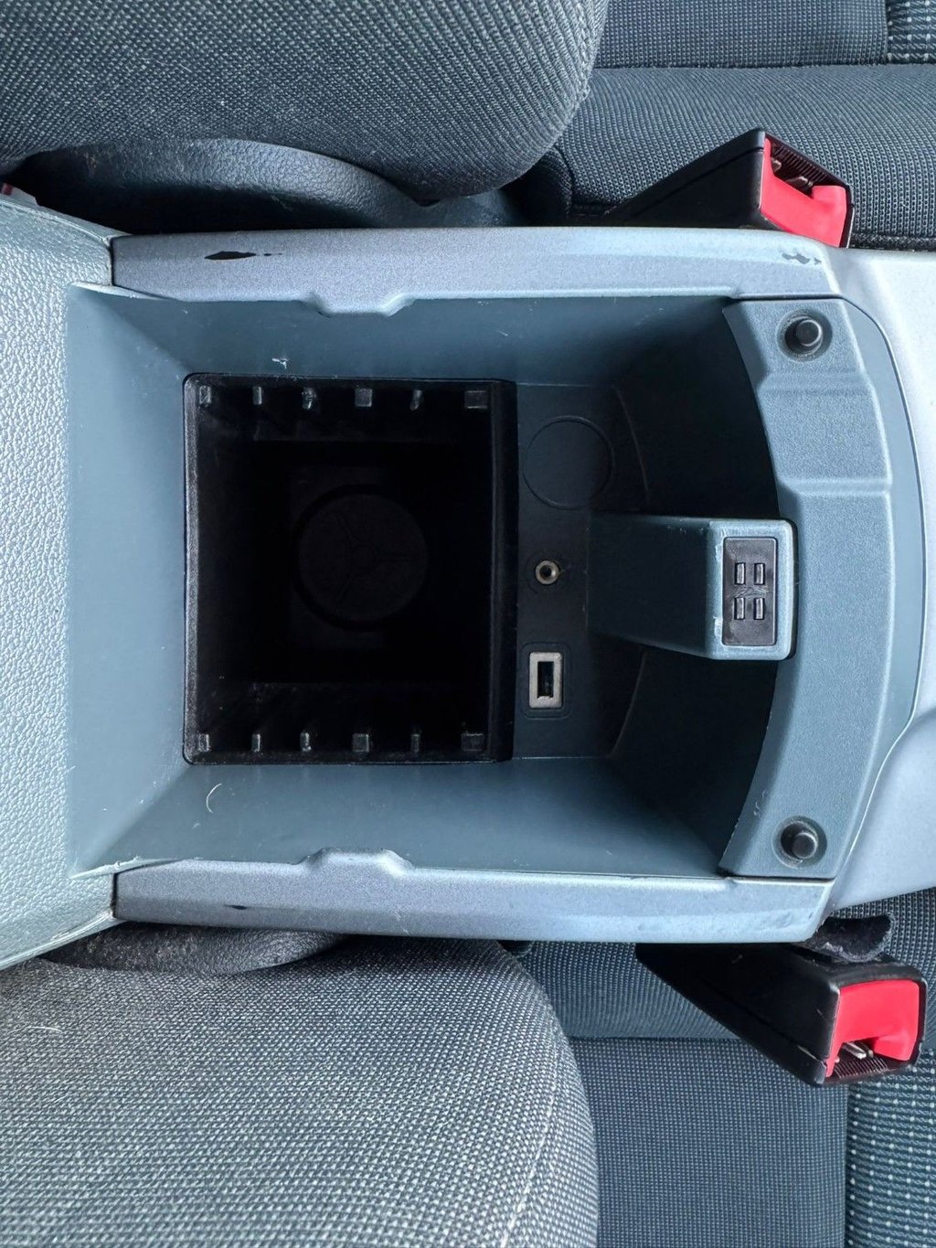 Used Ford Grand C-Max 2014 for sale - 76950587: Photo 24