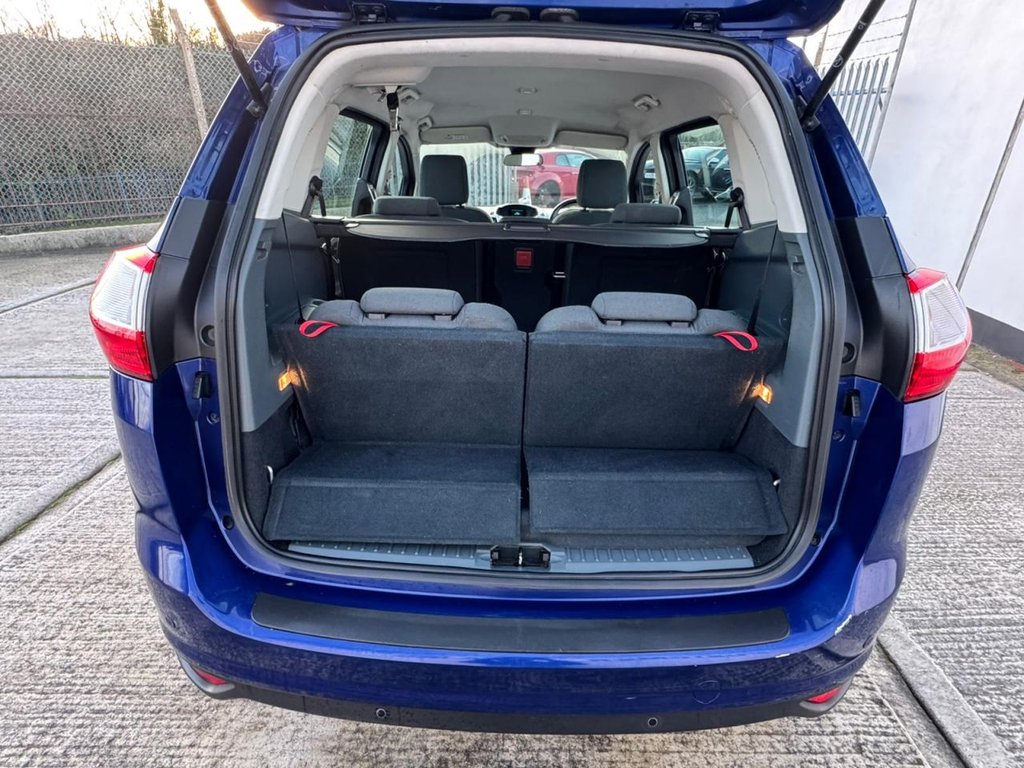 Used Ford Grand C-Max 2014 for sale - 76950587: Photo 5