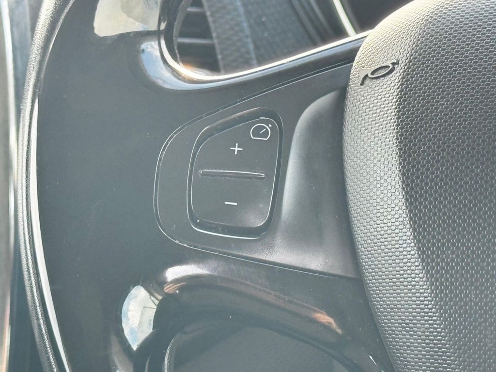 Used Renault Captur 2015 for sale - 77967192: Photo 24