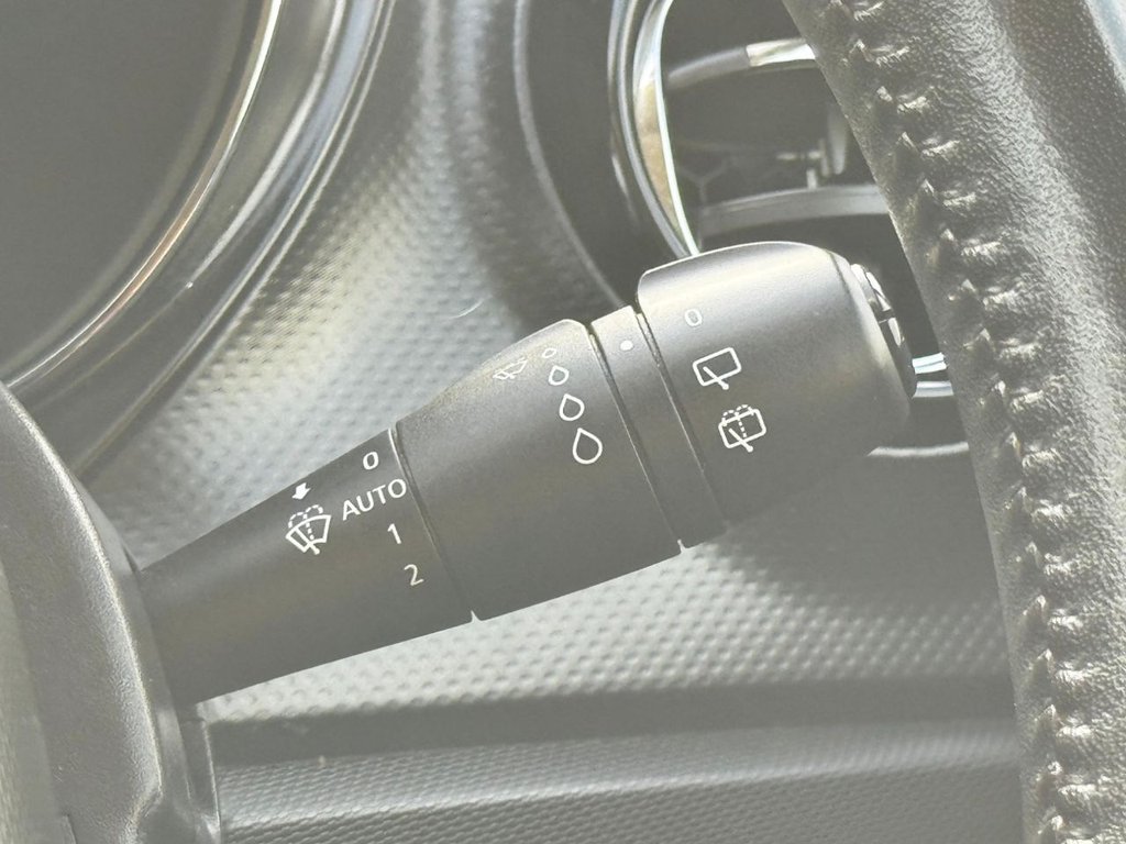 Used Renault Captur 2015 for sale - 77967192: Photo 28