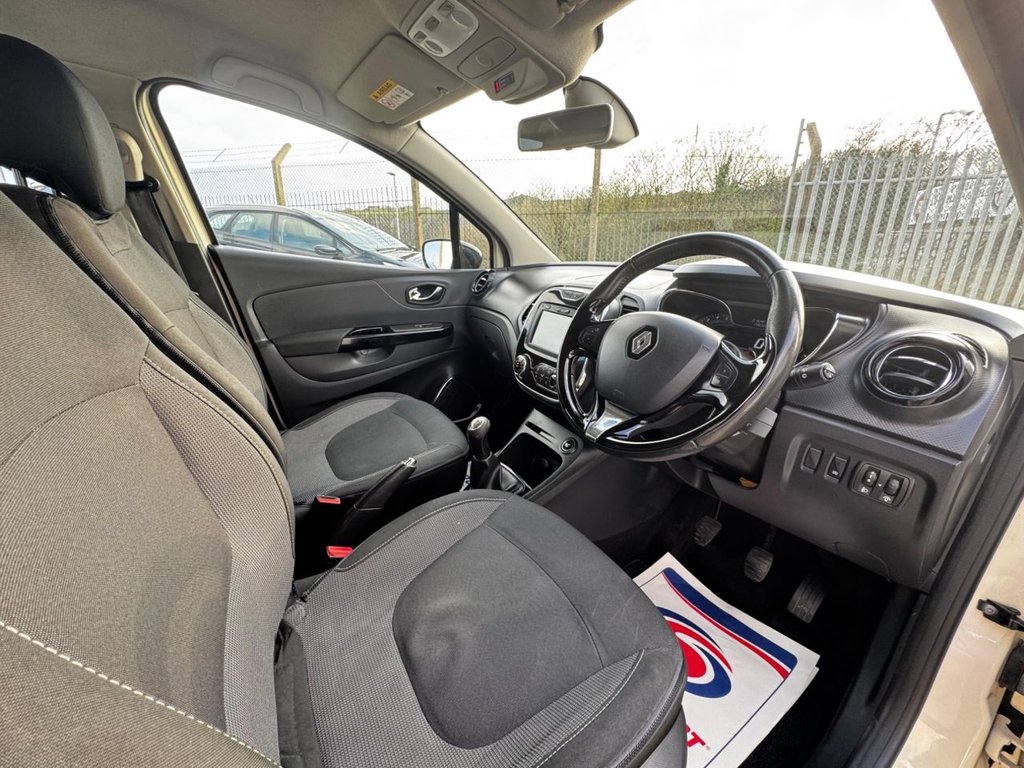 Used Renault Captur 2015 for sale - 77967192: Photo 30