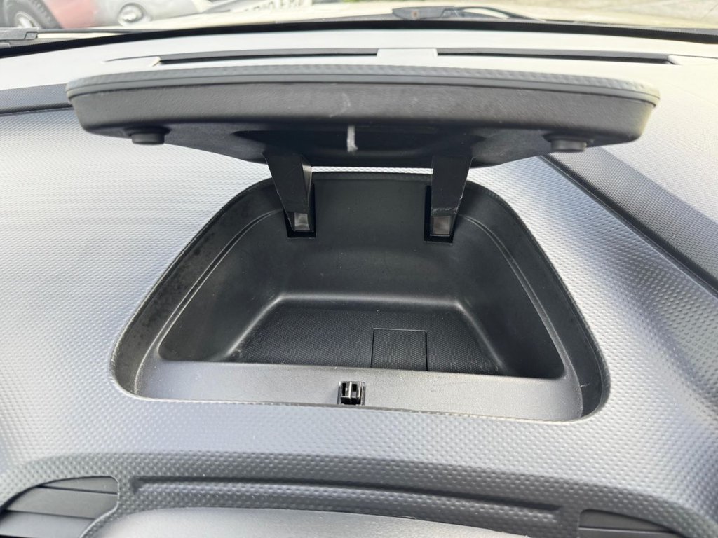 Used Renault Captur 2015 for sale - 77967192: Photo 37