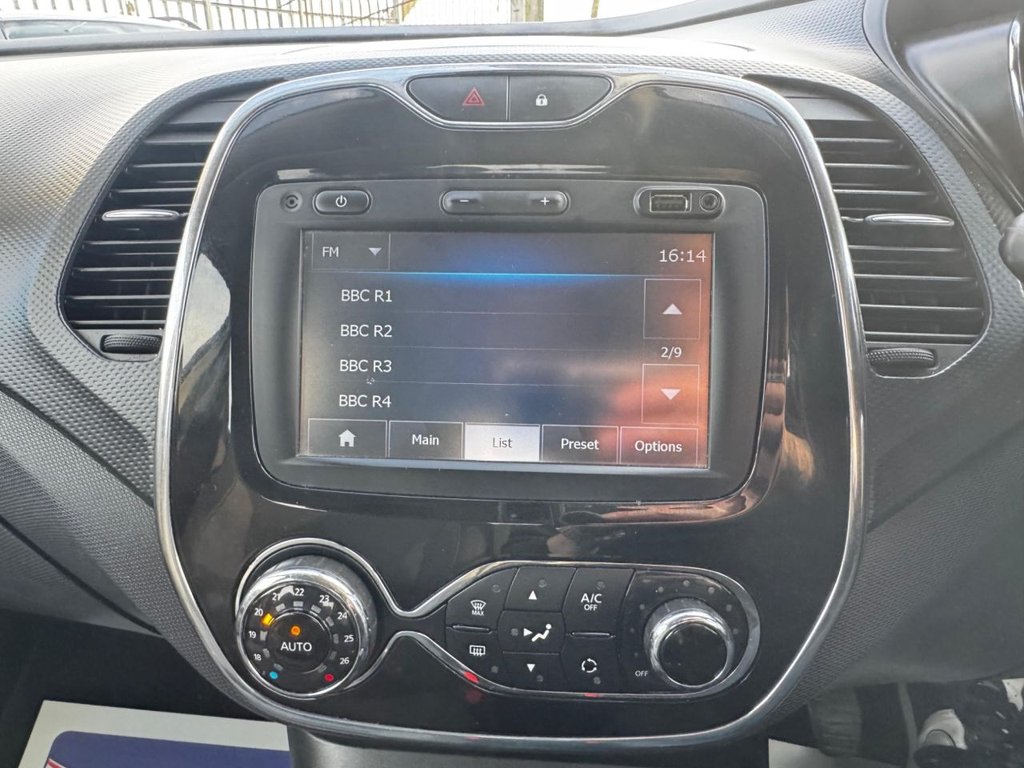 Used Renault Captur 2015 for sale - 77967192: Photo 39