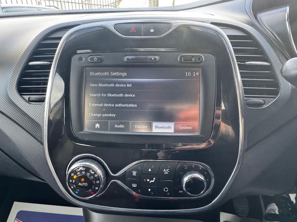 Used Renault Captur 2015 for sale - 77967192: Photo 43