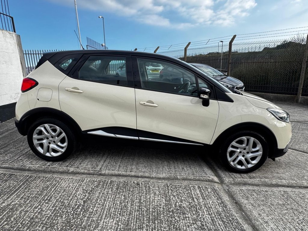 Used Renault Captur 2015 for sale - 77967192: Photo 9