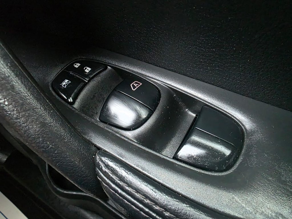 Used Nissan X-Trail 2015 for sale - 77249829: Photo 37