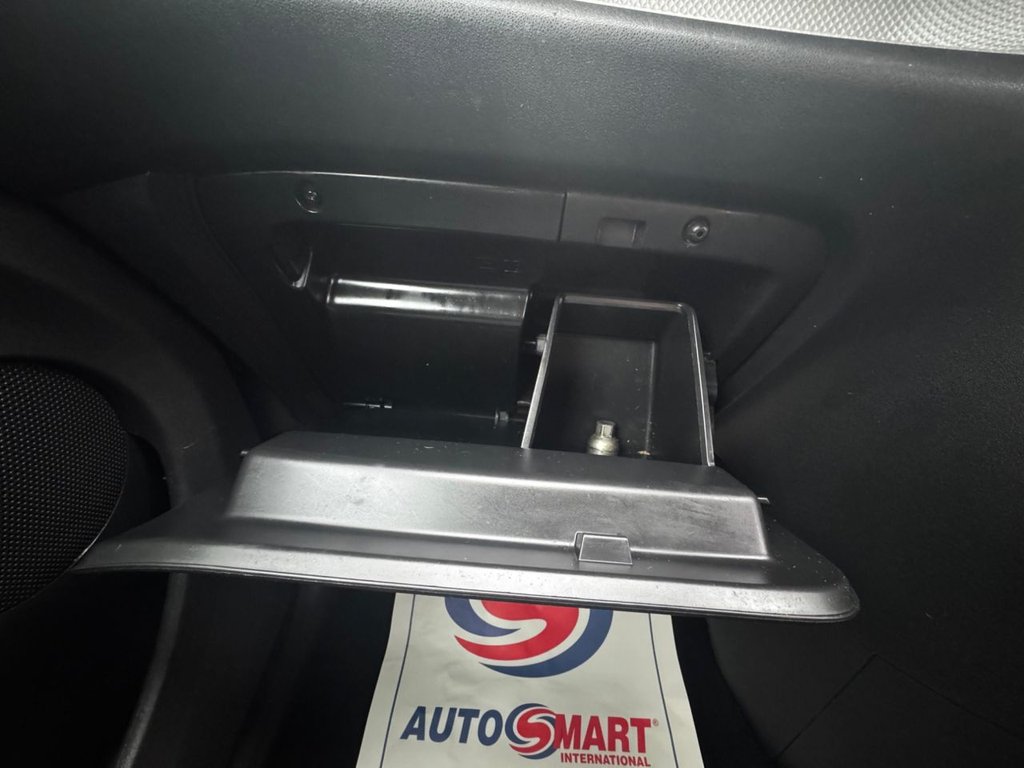 Used Citroen C3 Picasso 2011 for sale - 77121443: Photo 39